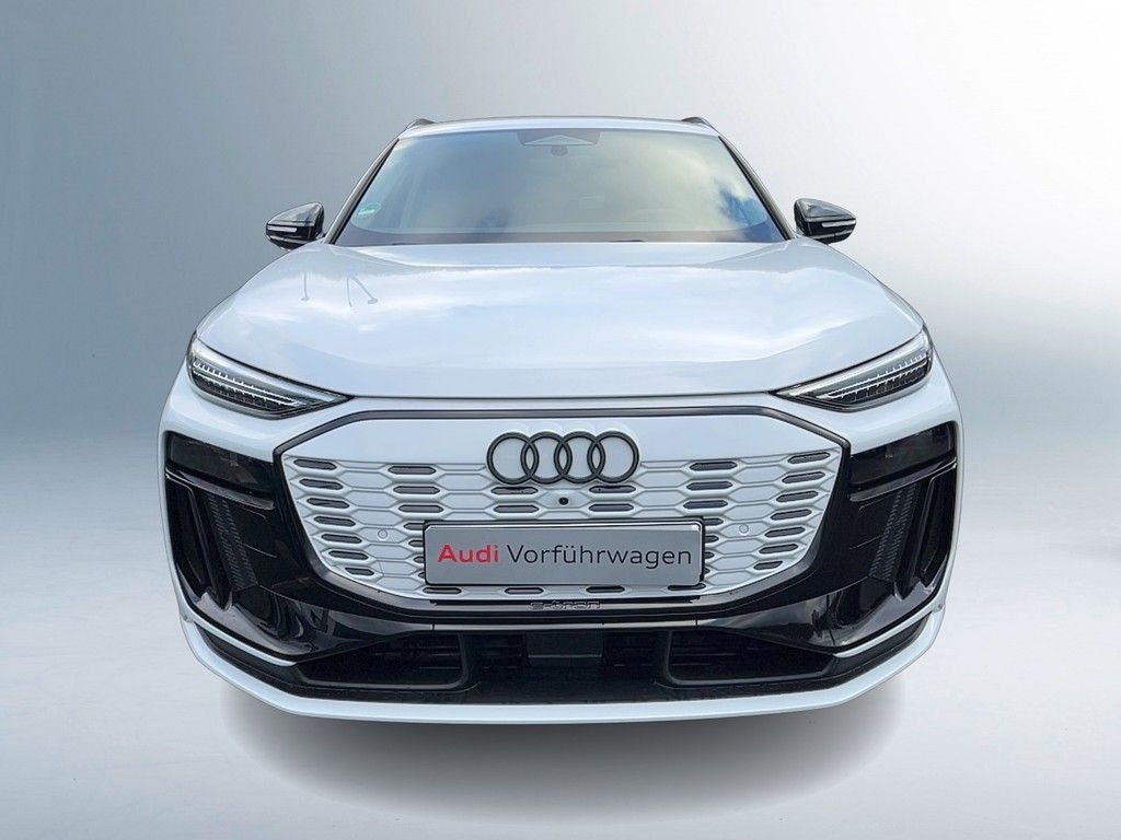 Audi Q6 e-tron 2025