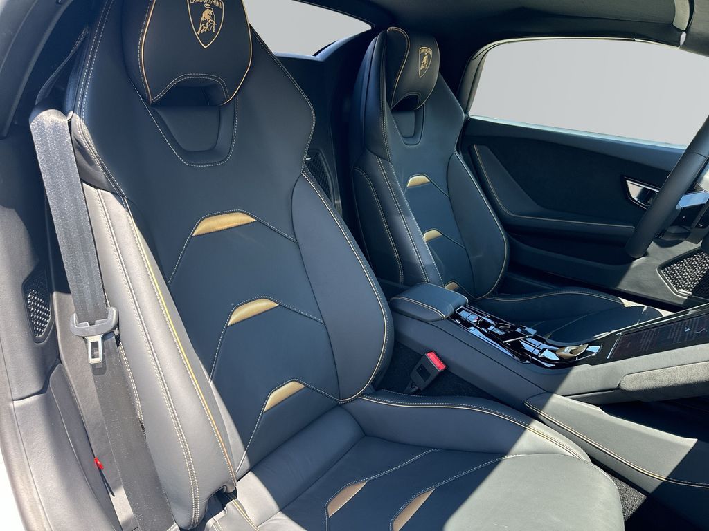 Lamborghini Huracán 2024