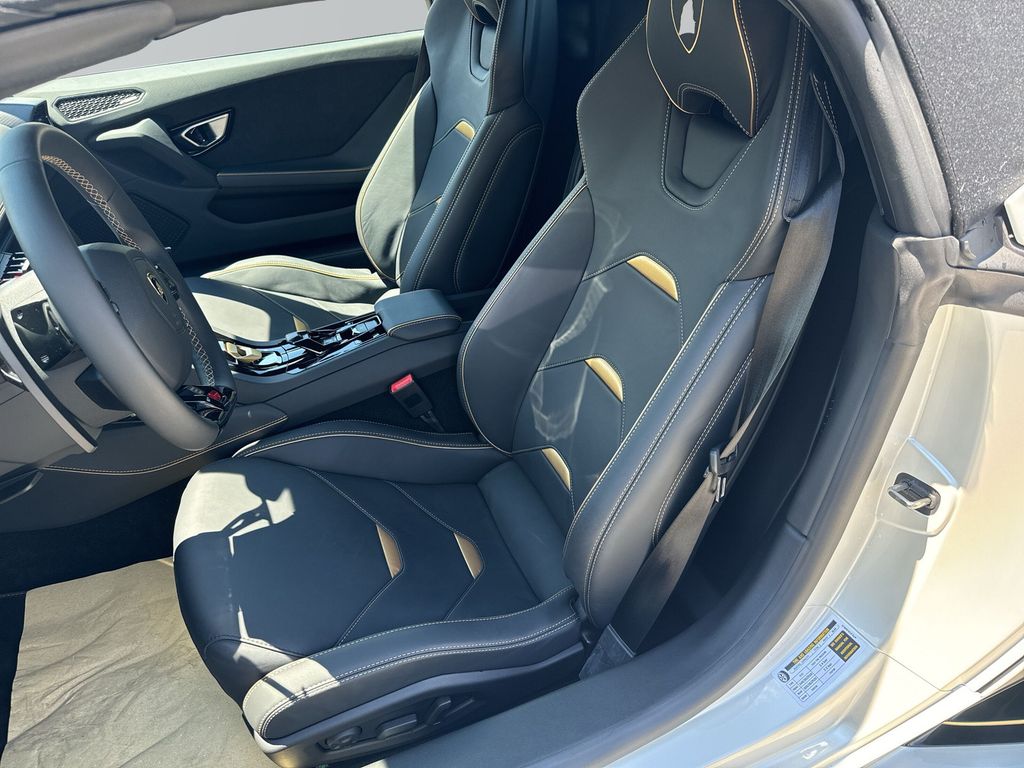 Lamborghini Huracán 2024