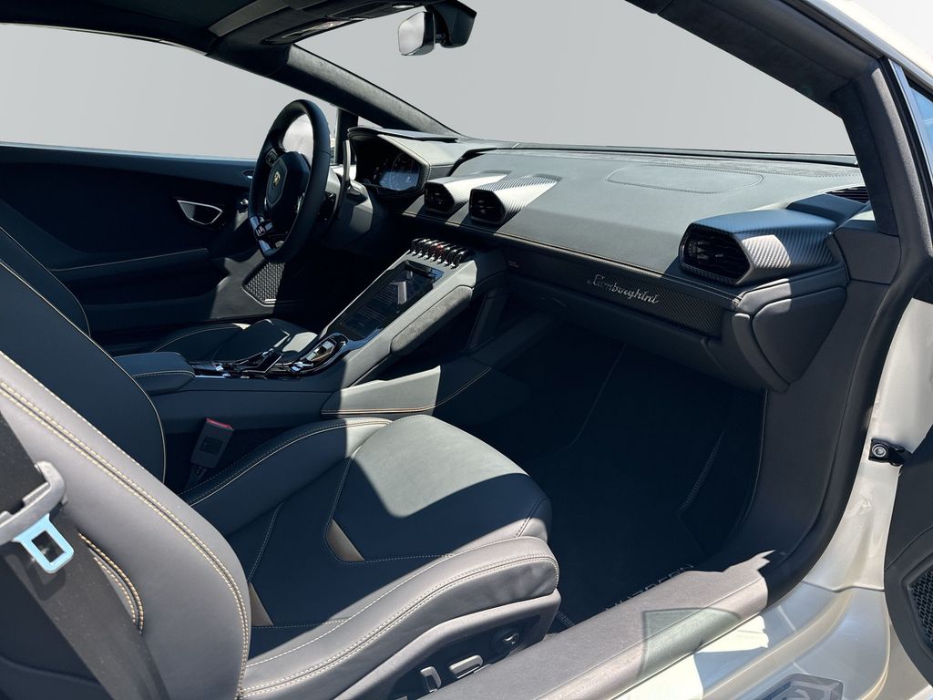 Lamborghini Huracán 2024