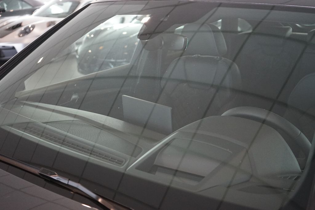 Audi SQ5 2024