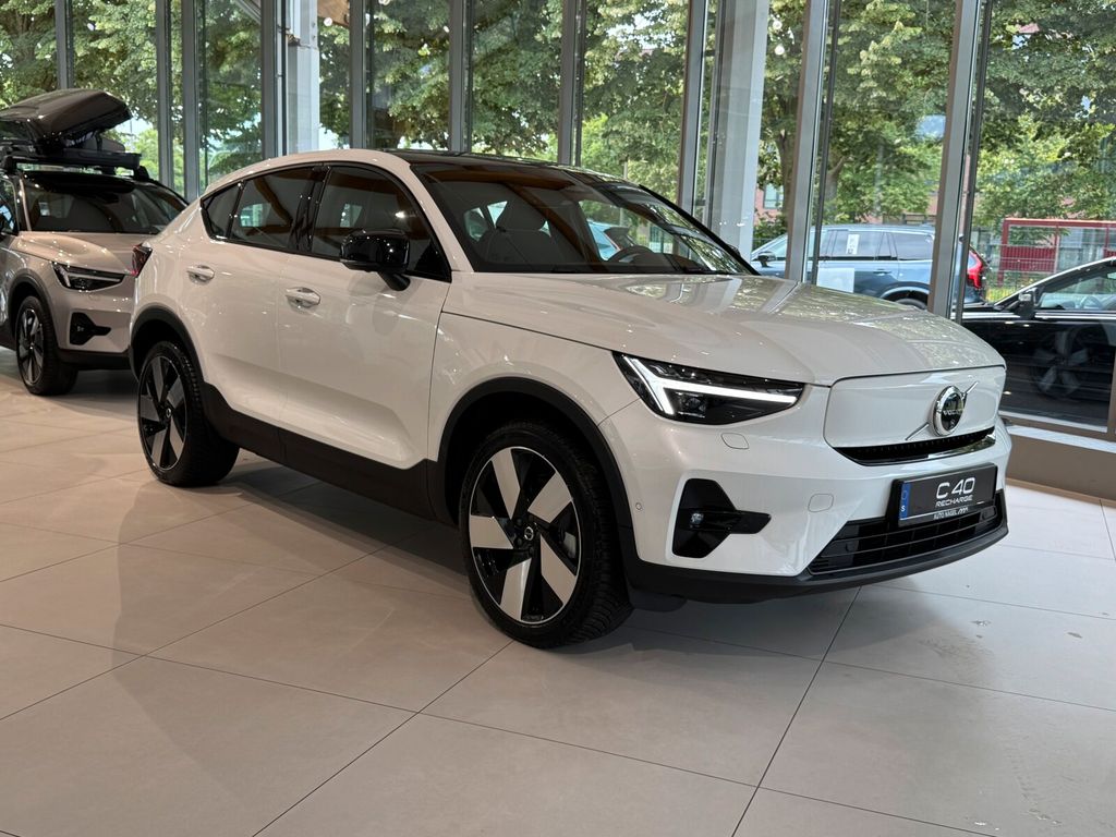 Volvo C40 2025