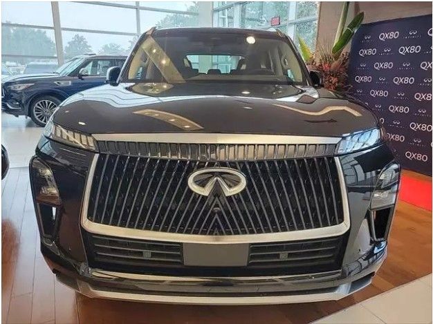 Infiniti QX80