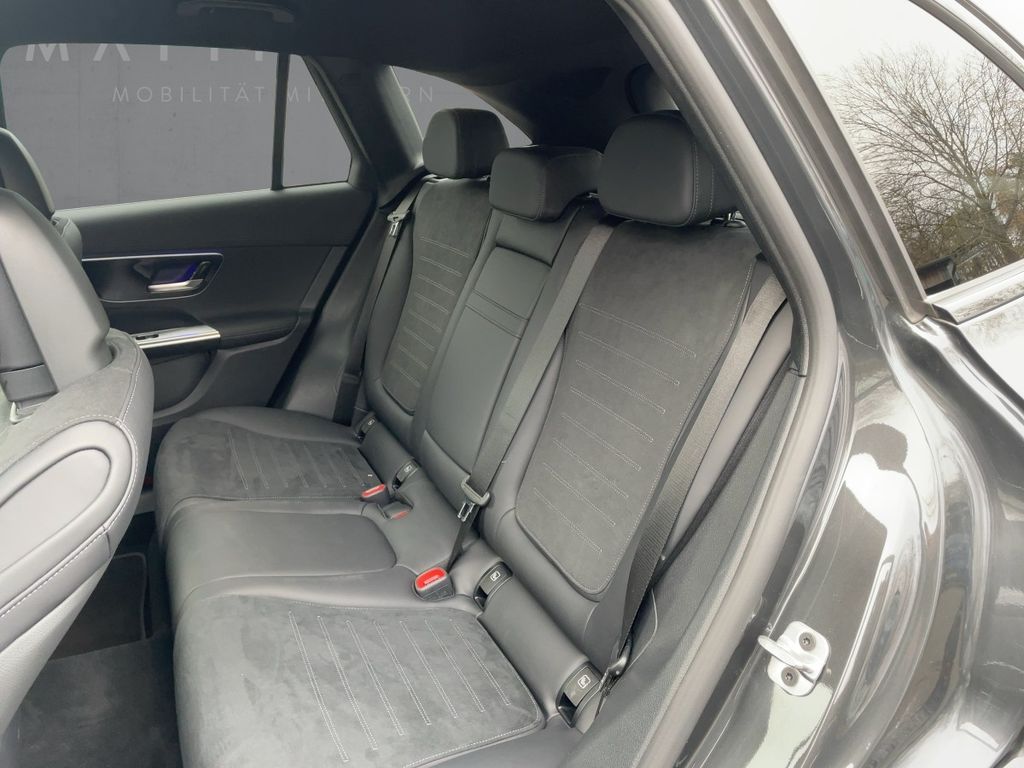 Mercedes-Benz GLC 300 2024