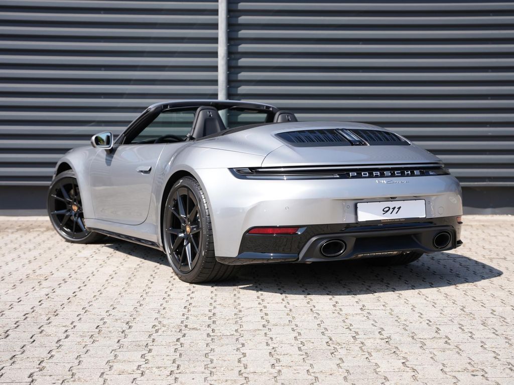 Porsche 992 2025