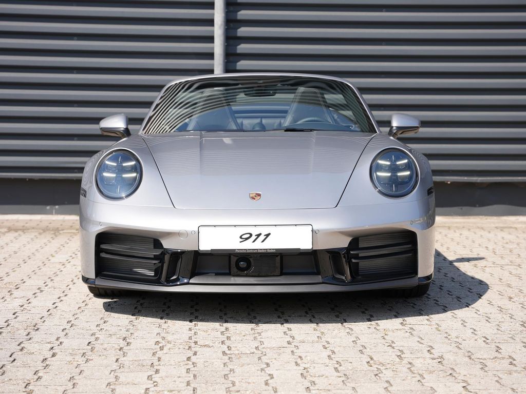Porsche 992 2025