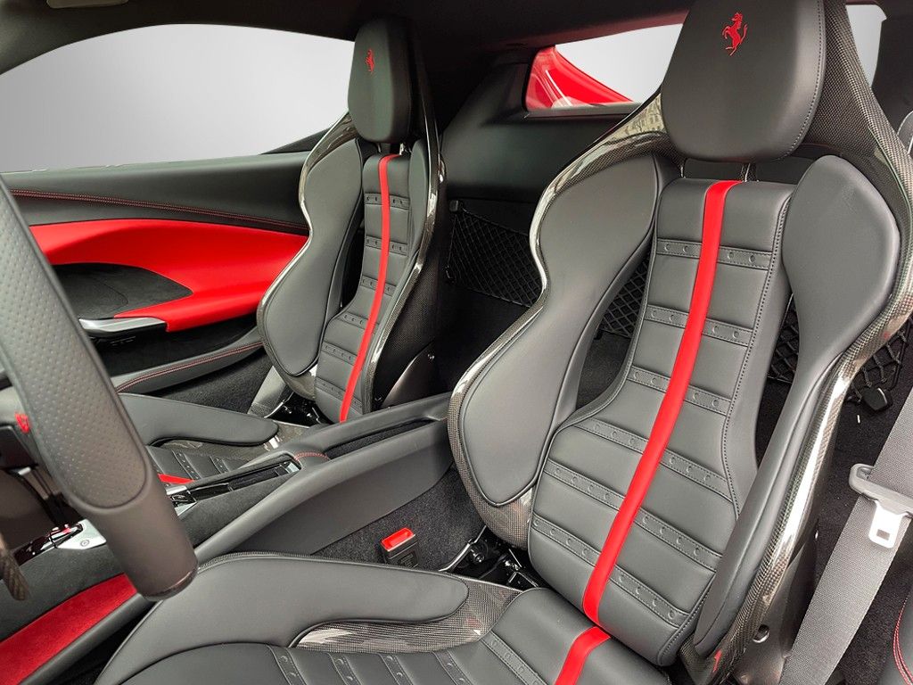 Ferrari 296 GTB 2023