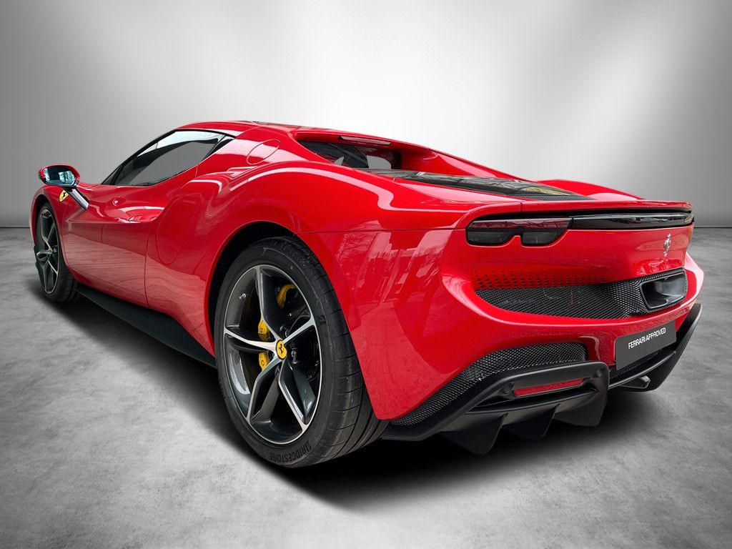 Ferrari 296 GTB 2023