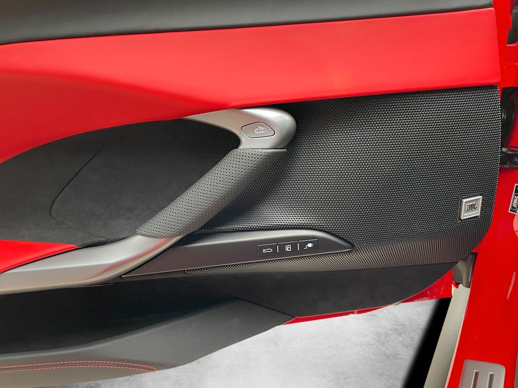 Ferrari 296 GTB 2023