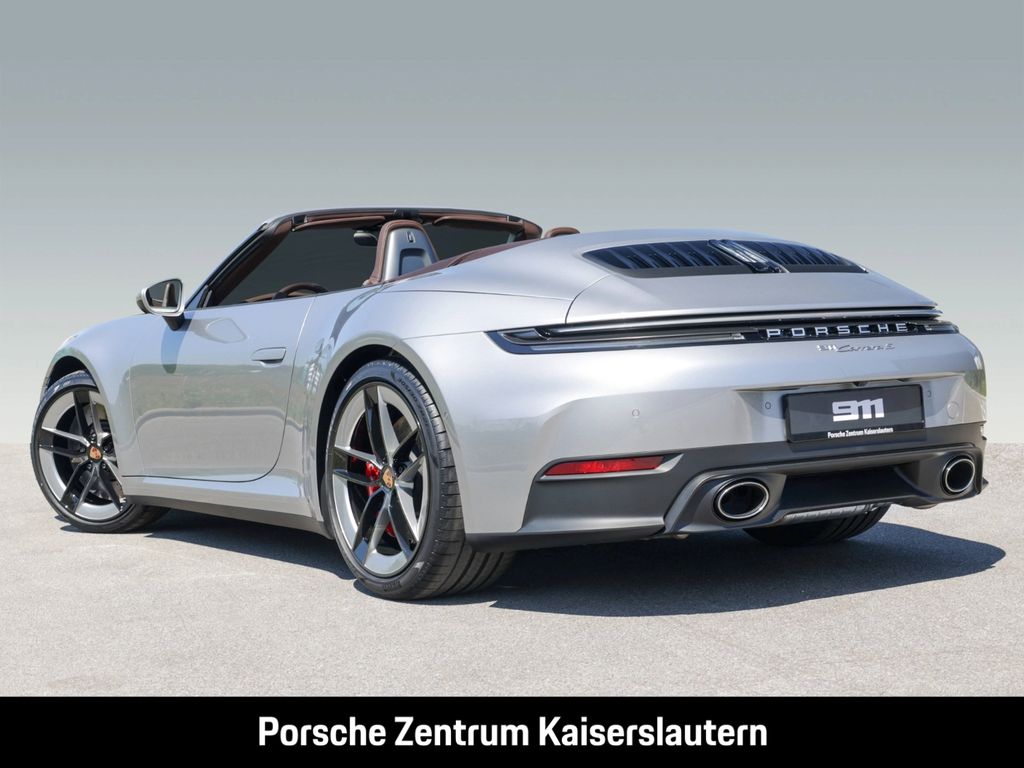Porsche 992 2025