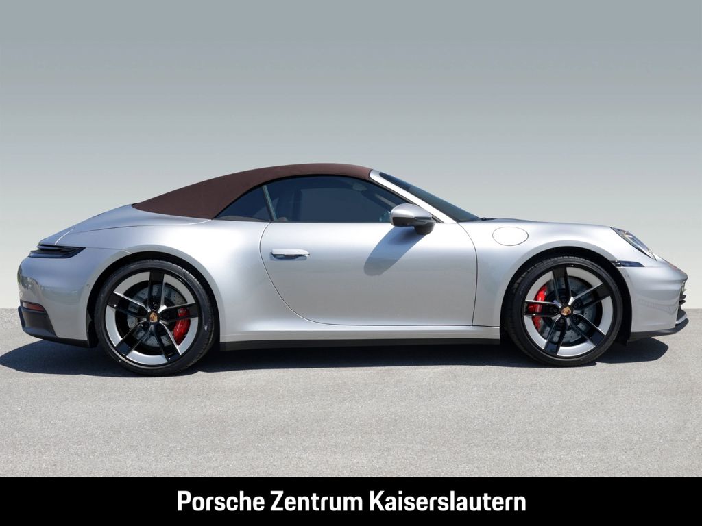 Porsche 992 2025