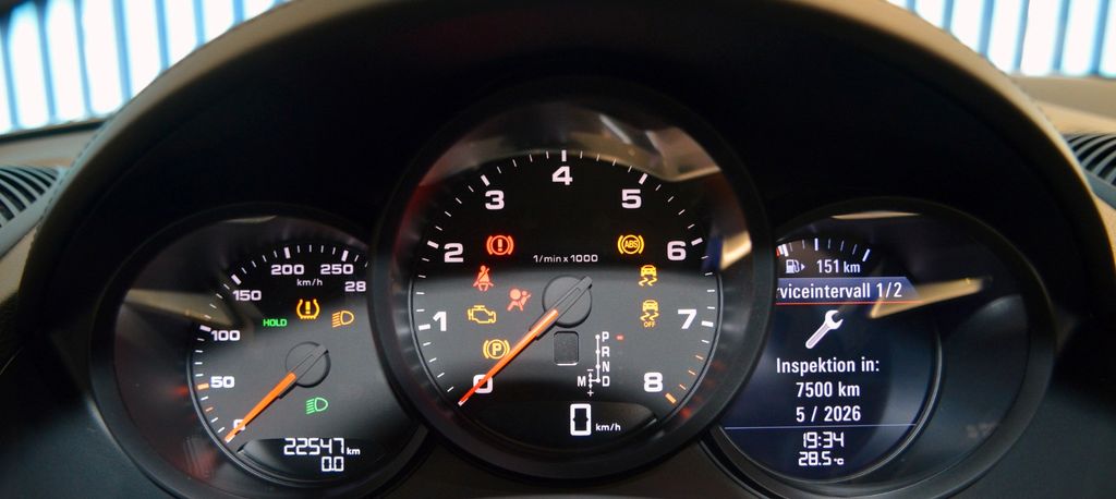 Porsche Boxster 2024