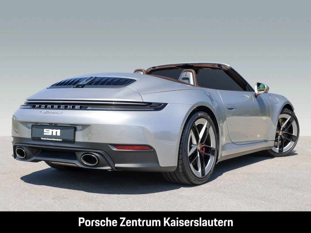 Porsche 992 2025