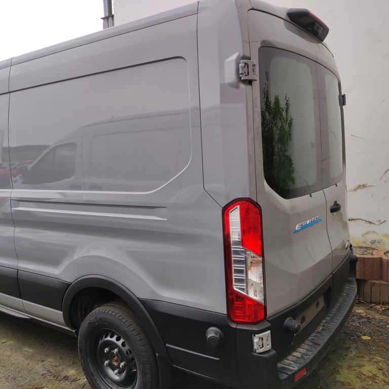 Ford Transit 2024