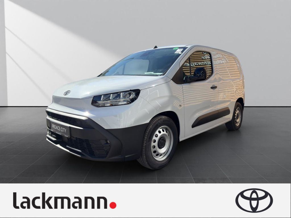 Toyota Proace City 2025