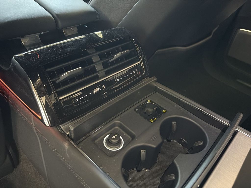 Audi A8 2021