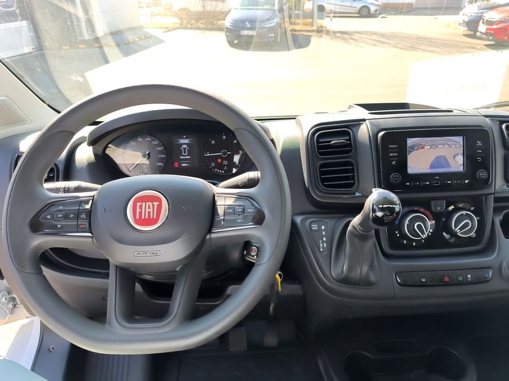 Fiat 2024