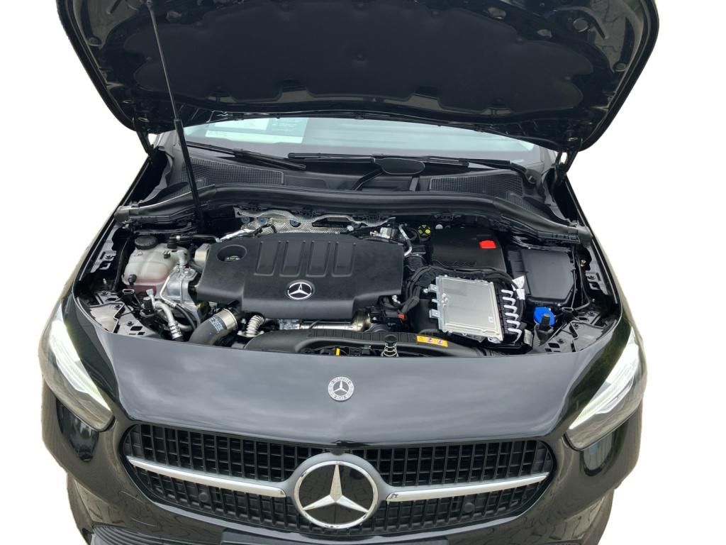 Mercedes-Benz B 180 2024