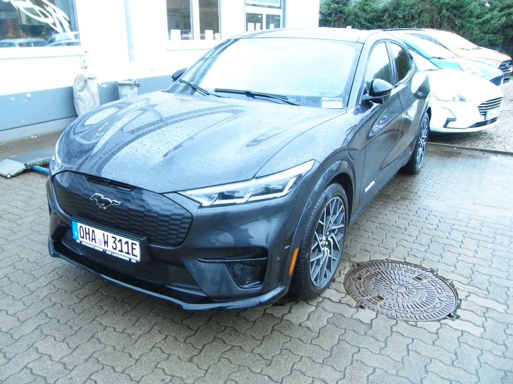 Ford Mustang Mach-E 2022