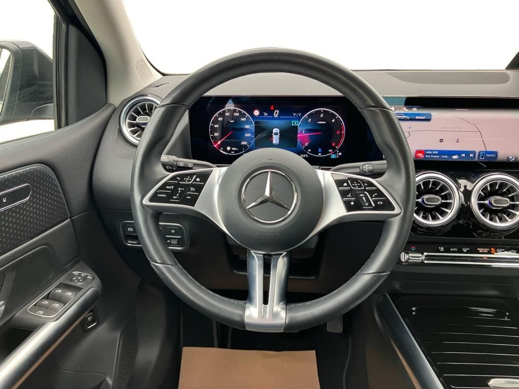 Mercedes-Benz B 180 2024