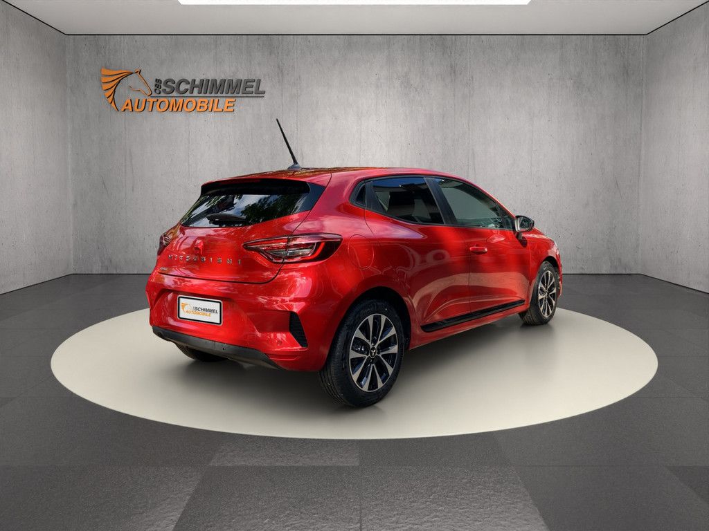 Mitsubishi Colt 2025