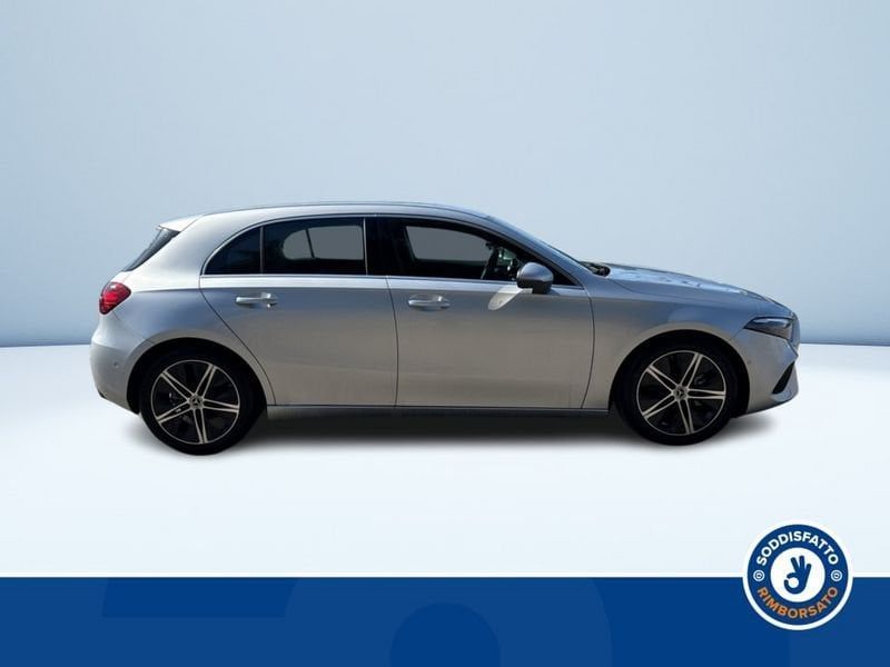 Mercedes-Benz A 180 2024