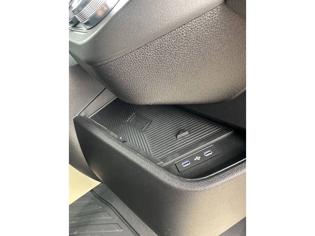 Nissan Interstar 2025