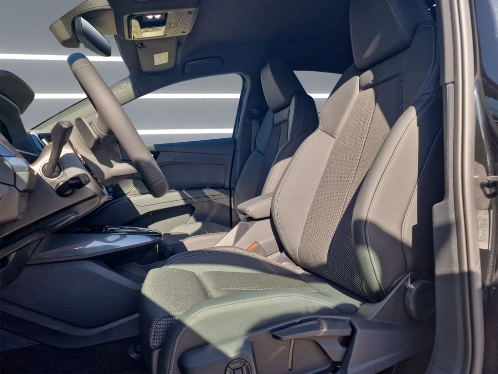 Audi Q4 e-tron 2025