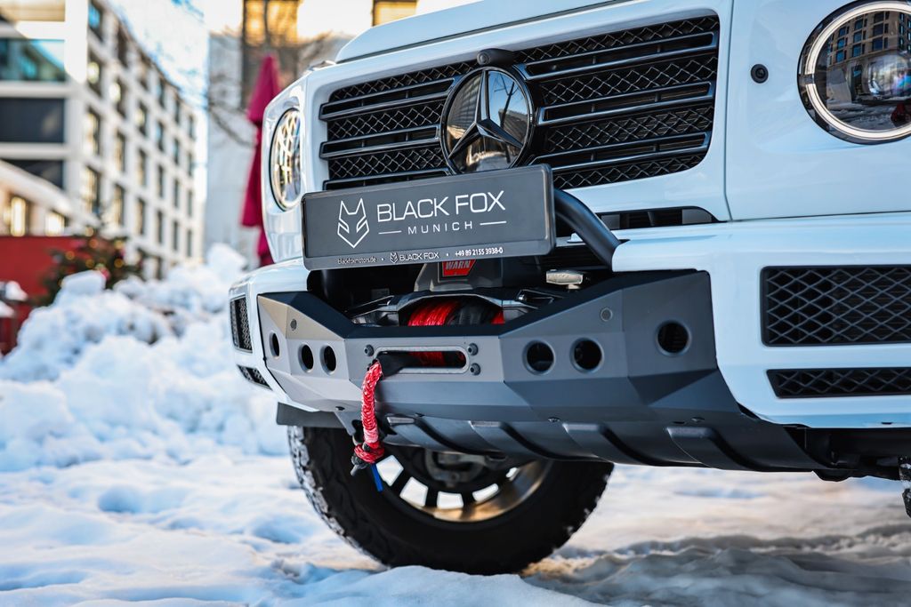 Mercedes-Benz G 500