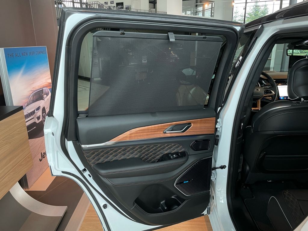 Jeep Grand Cherokee 2023