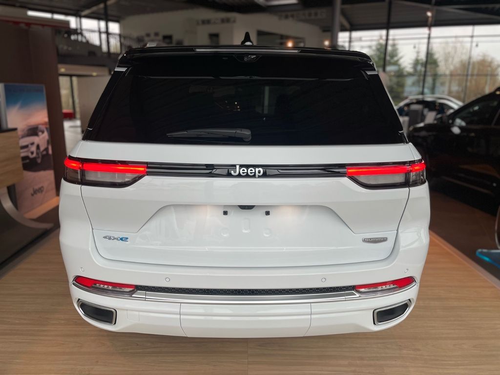 Jeep Grand Cherokee 2023