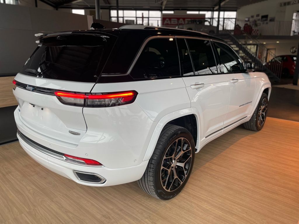Jeep Grand Cherokee 2023