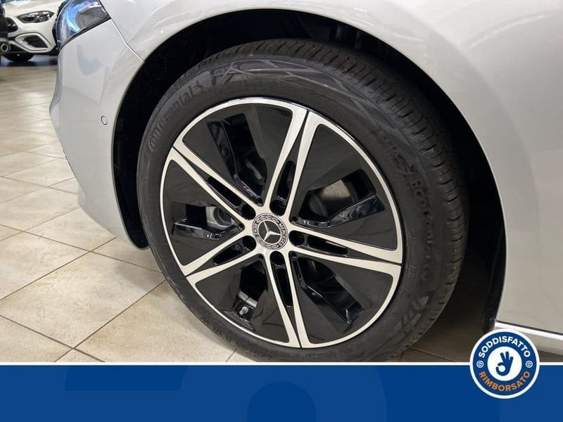 Mercedes-Benz A 180 2024