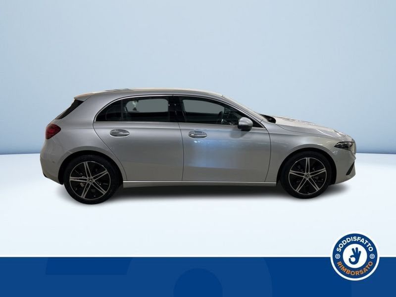 Mercedes-Benz A 180 2024