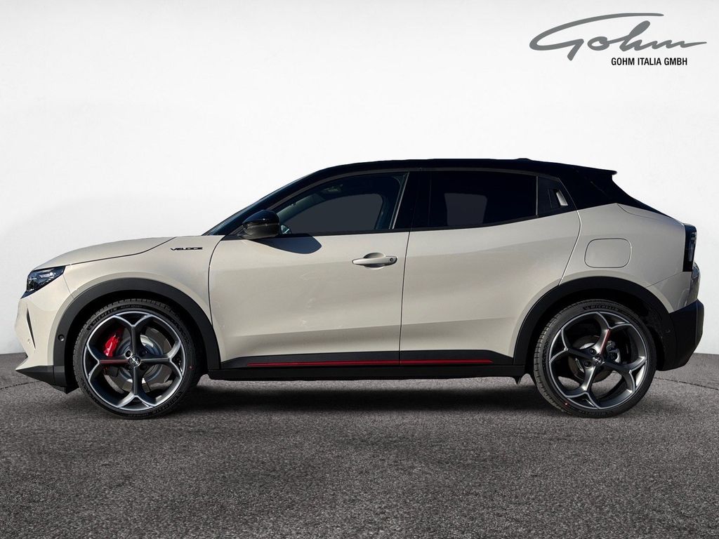 Alfa Romeo Junior 2025