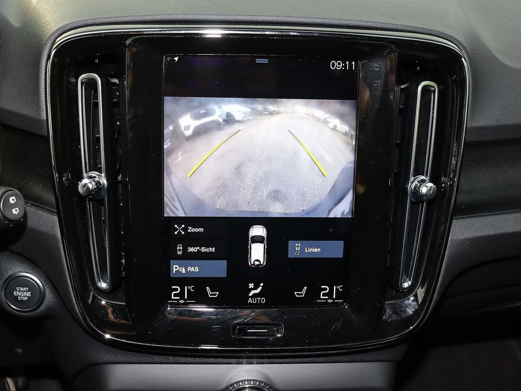 Volvo XC40 2023