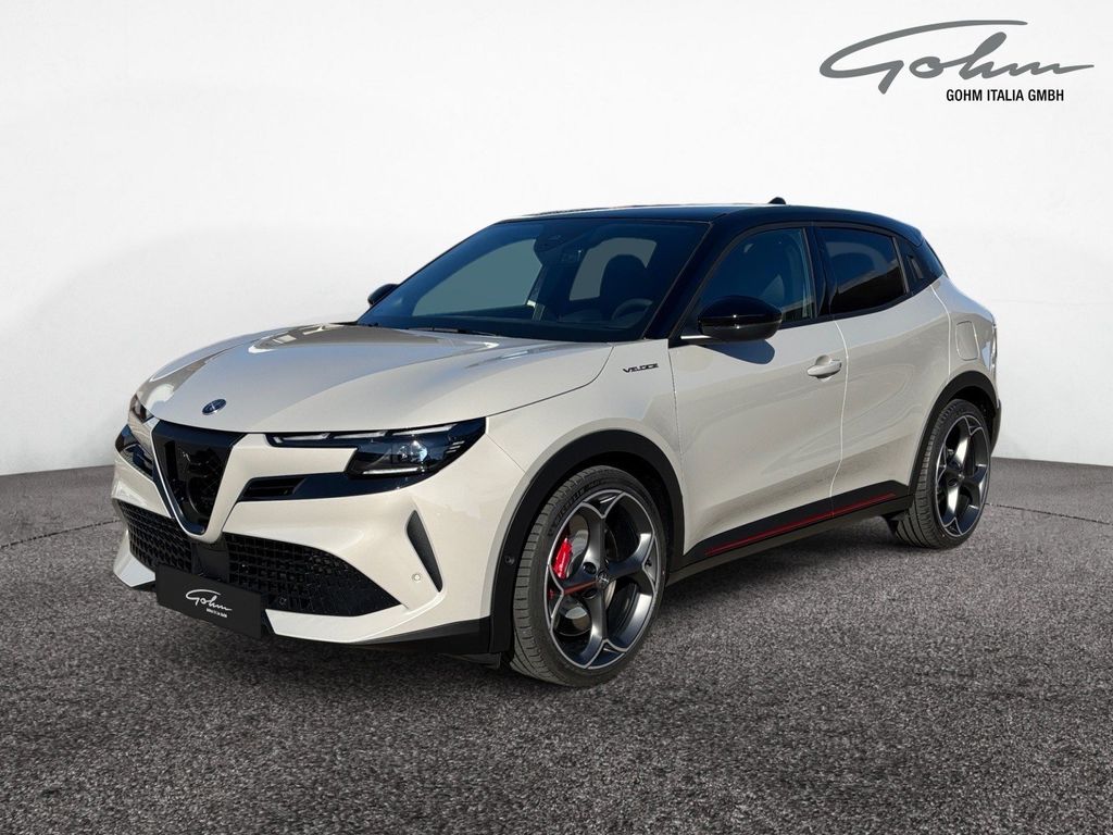 Alfa Romeo Junior 2025