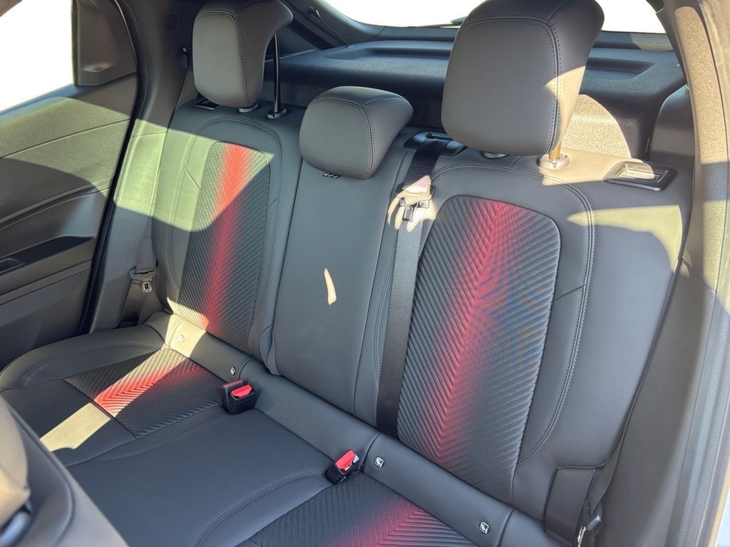 Alfa Romeo Junior 2025