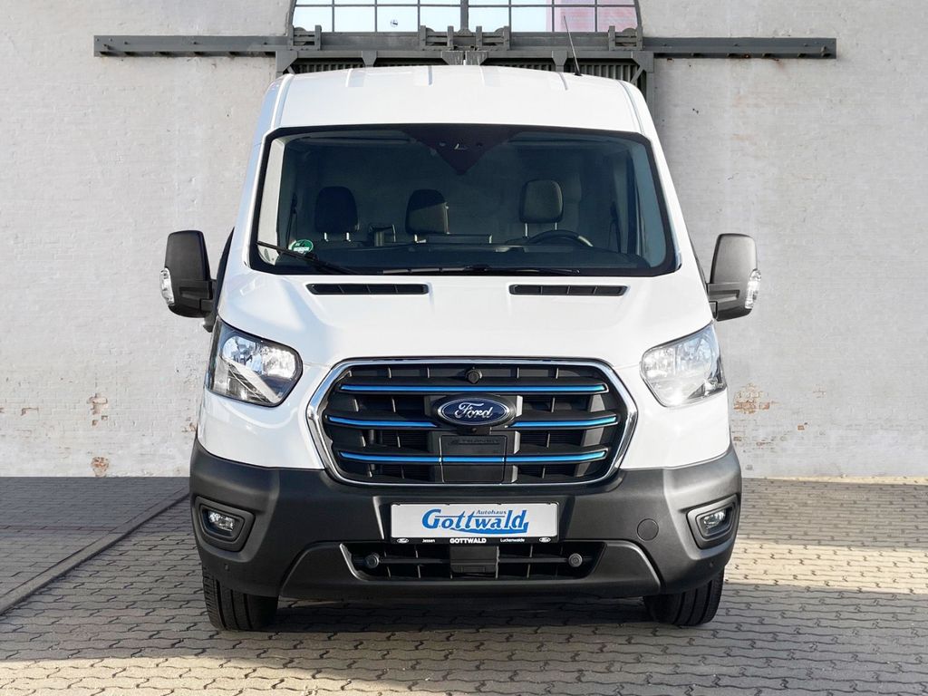 Ford Transit 2022