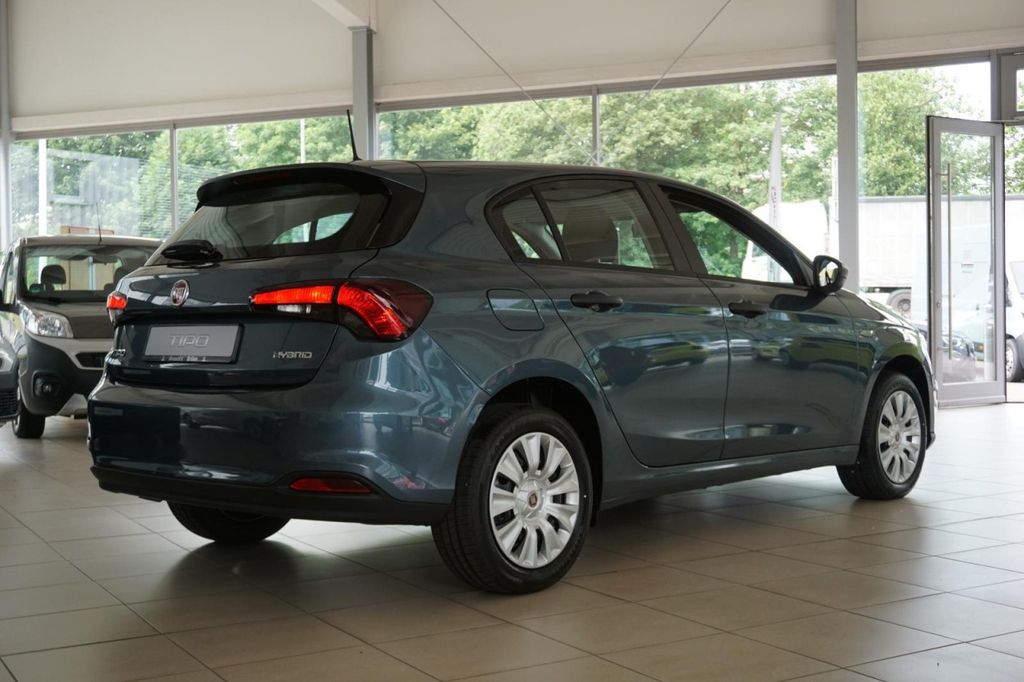 Fiat Tipo 2024