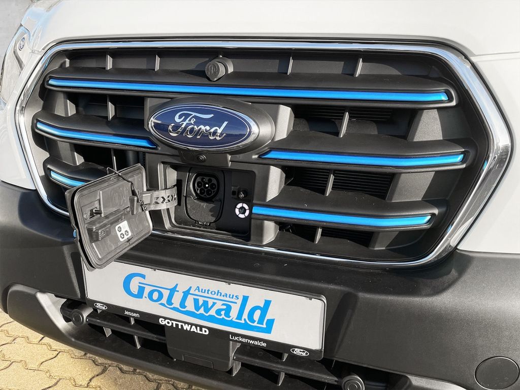 Ford Transit 2022
