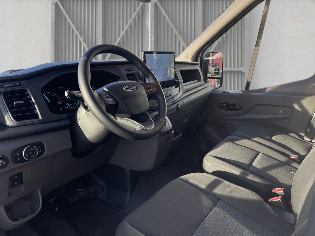 Ford Transit 2022