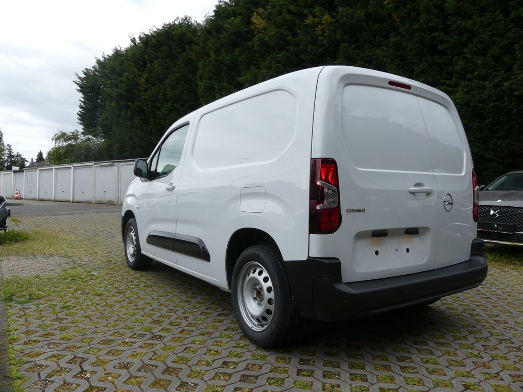 Opel Combo 2024
