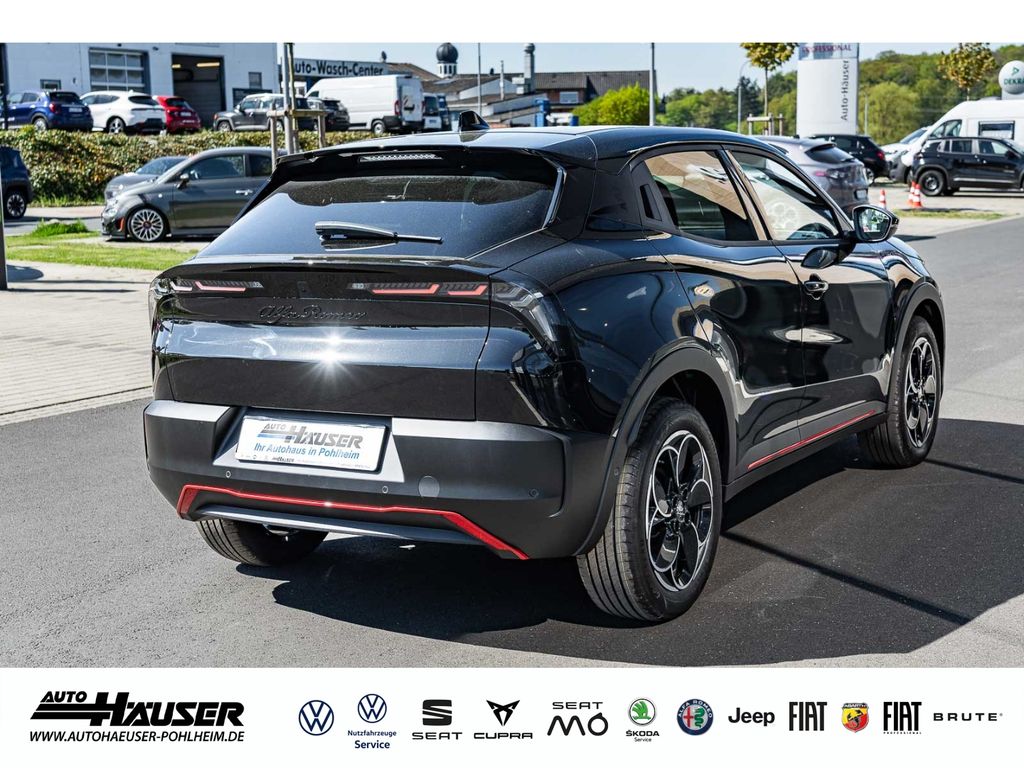 Alfa Romeo Junior 2025