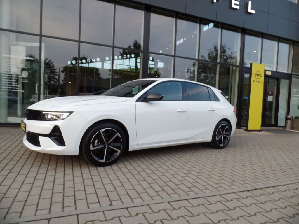 Opel Astra 2024