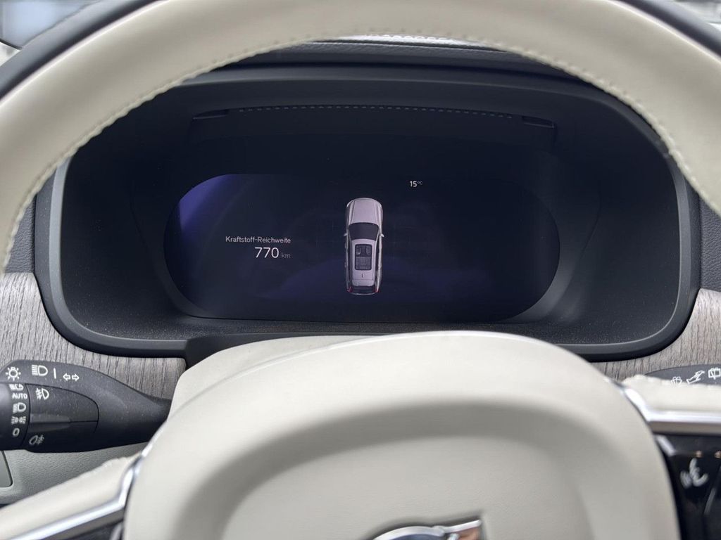 Volvo V90 Cross Country 2023