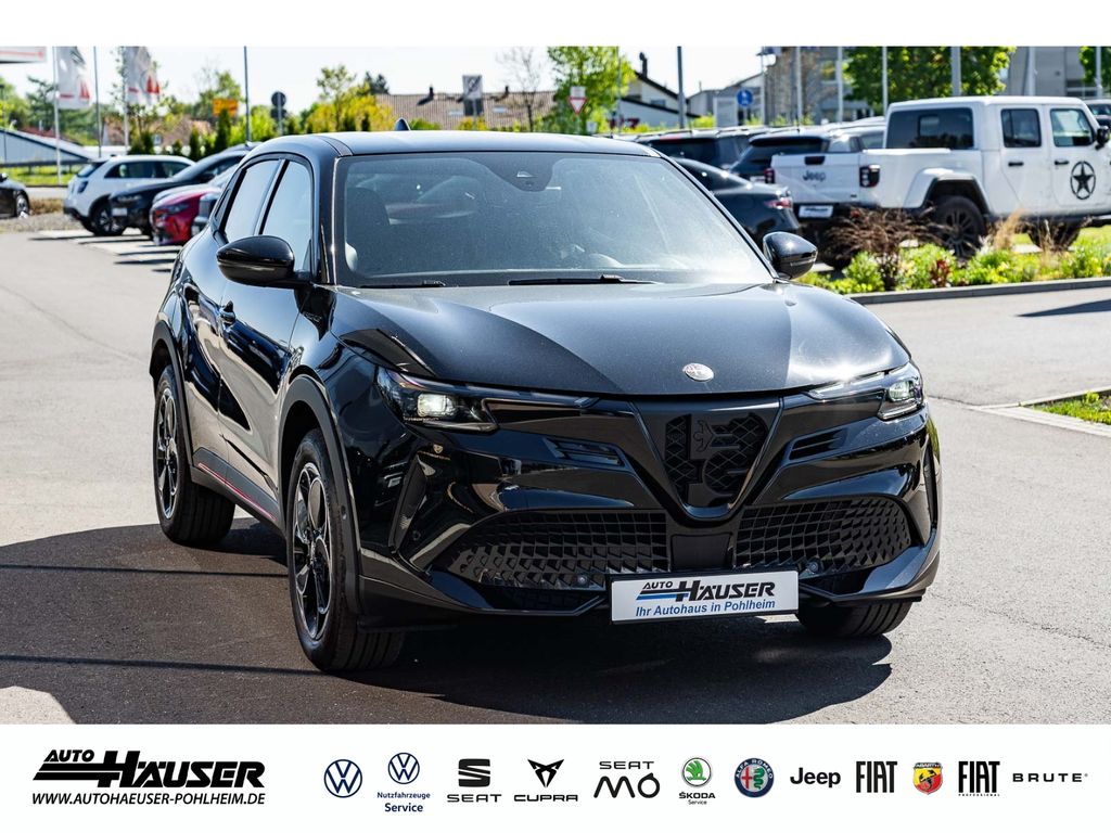 Alfa Romeo Junior 2025