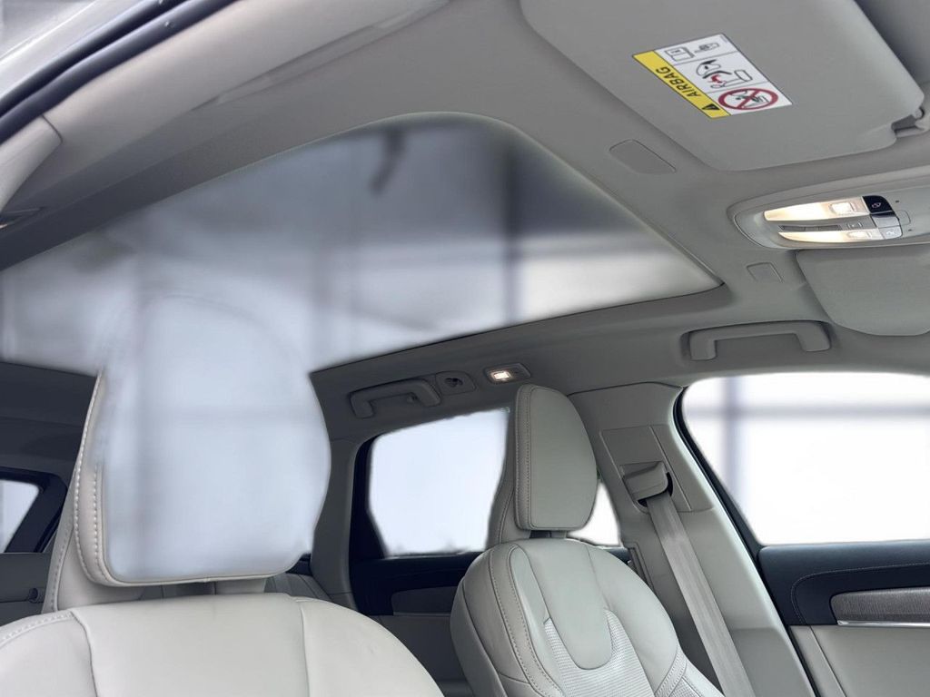 Volvo V90 Cross Country 2023