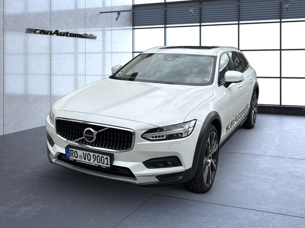 Volvo V90 Cross Country 2023