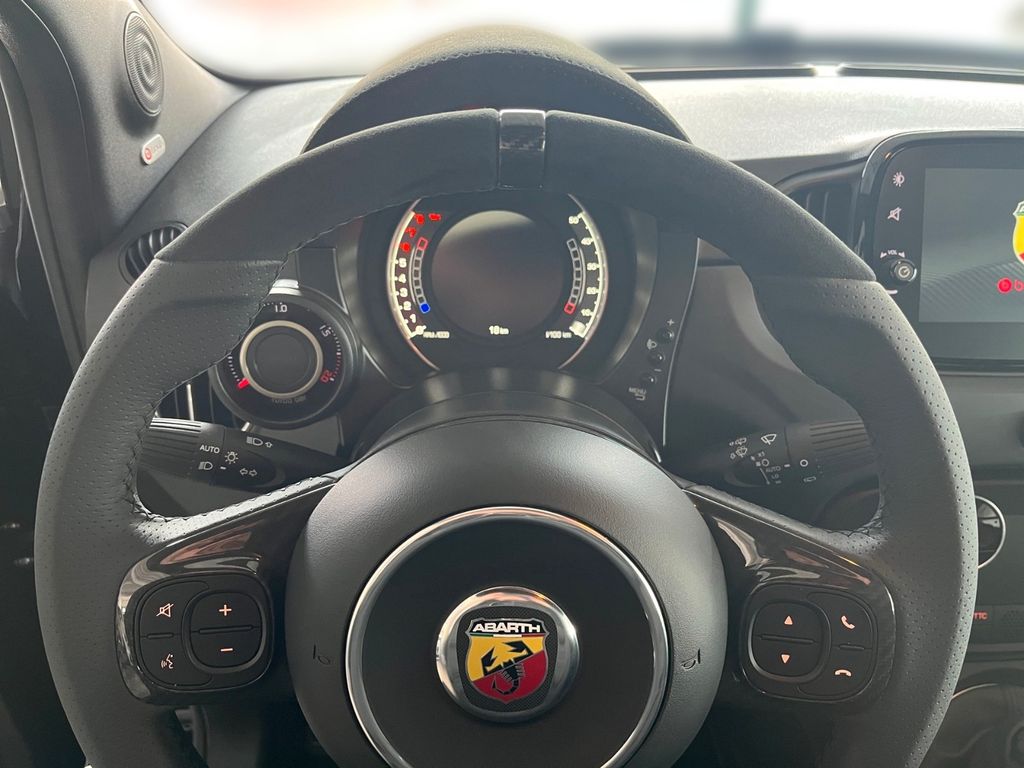 Abarth 595 2024